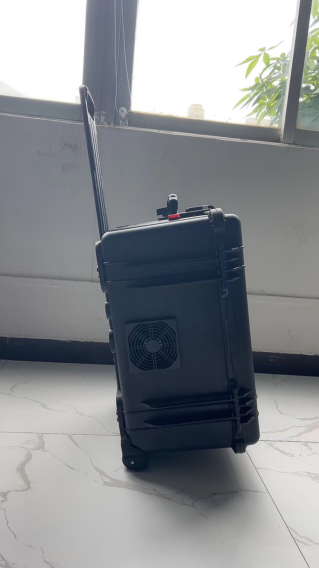 夏津手拉箱型移动通信干扰器